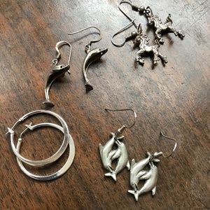 Set of 4 silver tone dangle earrings